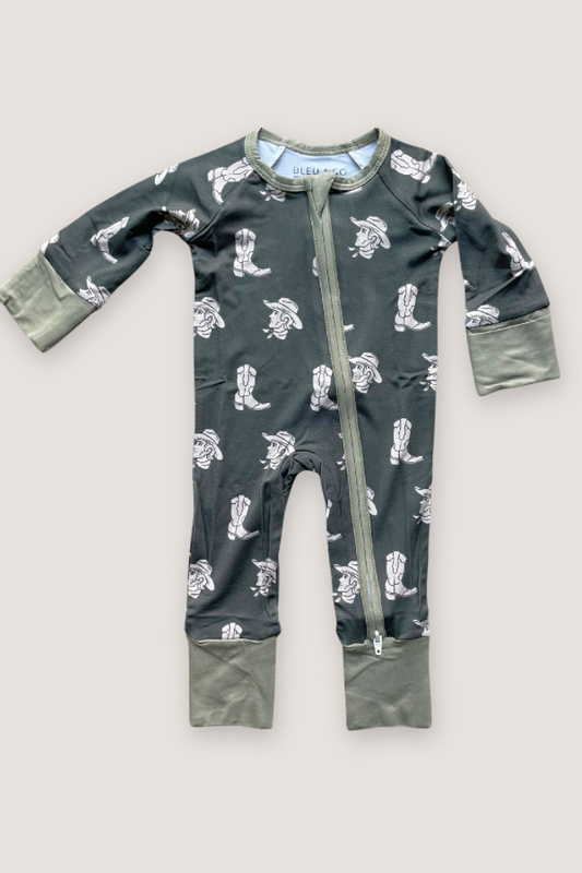 Convertible Two-Way Zipper One Piece | Camo Cowboy